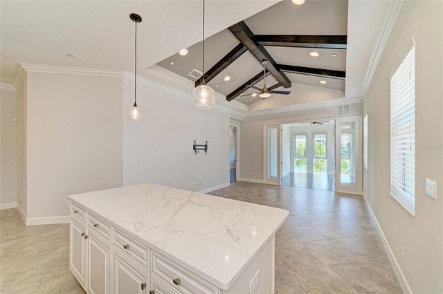 340 SAPPHIRE LAKE DRIVE 201, Bradenton, FL 34209