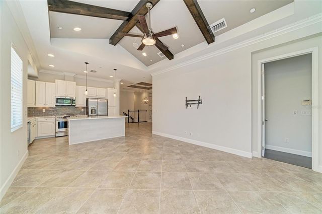 340 SAPPHIRE LAKE DRIVE 201, Bradenton, FL 34209