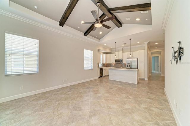 340 SAPPHIRE LAKE DRIVE 201, Bradenton, FL 34209