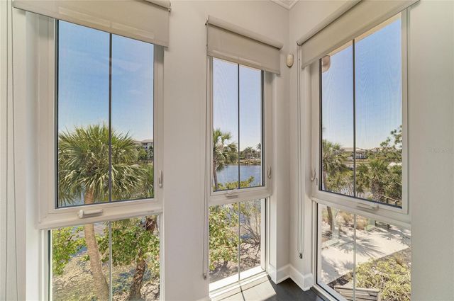 340 SAPPHIRE LAKE DRIVE 201, Bradenton, FL 34209