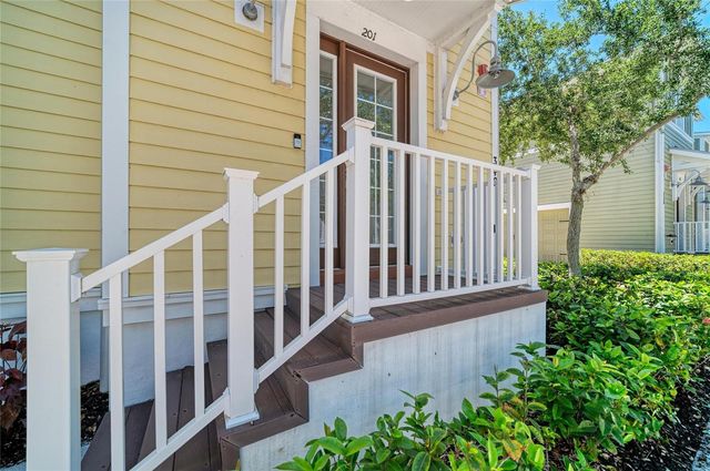 340 SAPPHIRE LAKE DRIVE 201, Bradenton, FL 34209