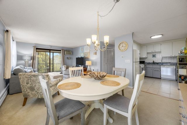 10 Candlewood Ln 2-1, Dennis, MA 02639