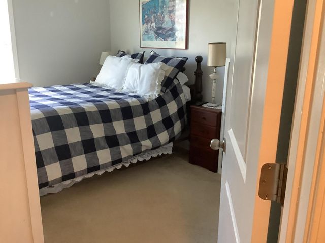 1065 Bennington Drive, Charleston, SC 29492