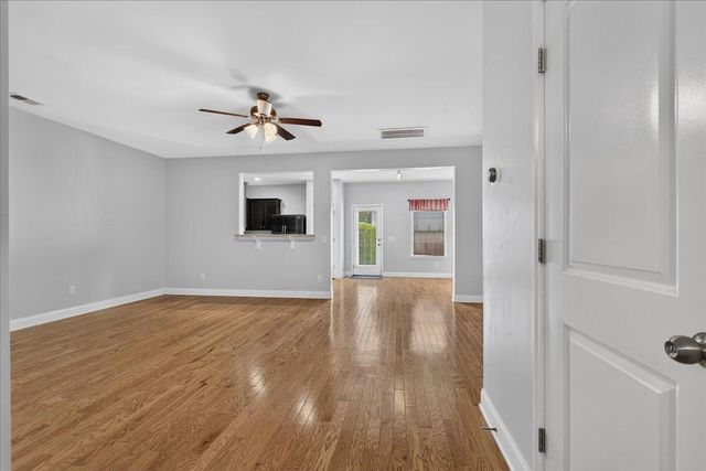 1065 Bennington Drive, Charleston, SC 29492