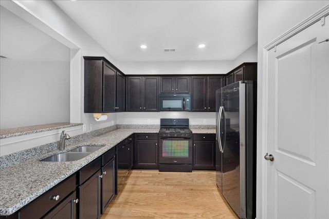 1065 Bennington Drive, Charleston, SC 29492