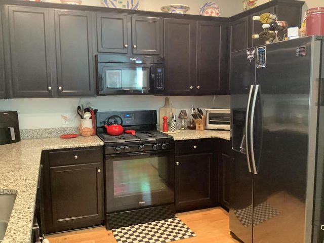 1065 Bennington Drive, Charleston, SC 29492