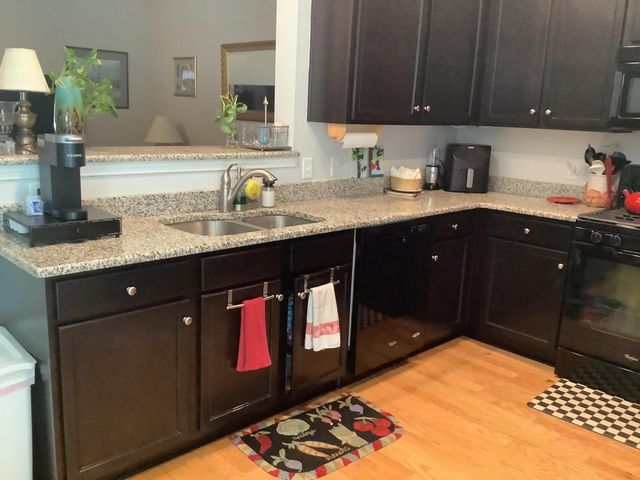 1065 Bennington Drive, Charleston, SC 29492