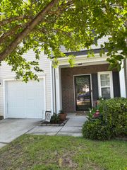 1065 Bennington Drive, Charleston, SC 29492