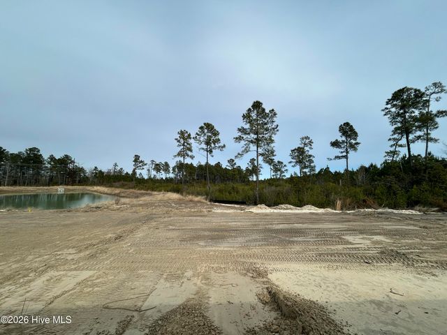 702 Tahoe Ridge Drive SE, Leland, NC 28451