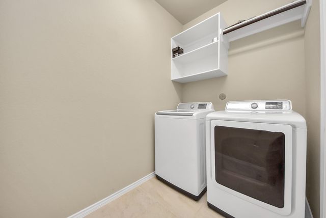 2714 Newport Lake Boulevard, Manvel, TX 77578