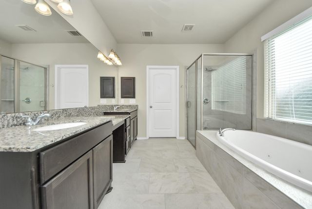 2714 Newport Lake Boulevard, Manvel, TX 77578