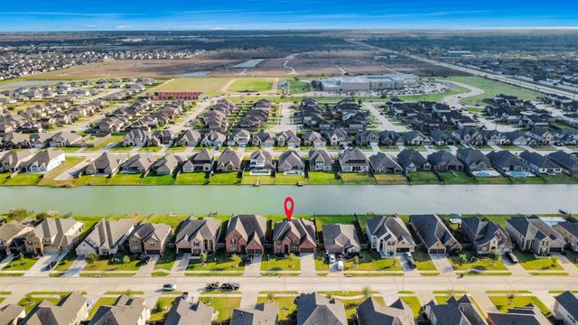 2714 Newport Lake Boulevard, Manvel, TX 77578