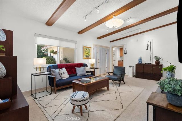 10411 Oso Avenue, Chatsworth, CA 91311