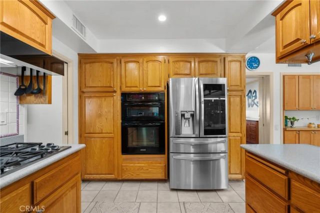 10411 Oso Avenue, Chatsworth, CA 91311