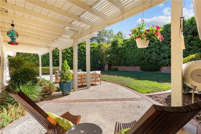 10411 Oso Avenue, Chatsworth, CA 91311