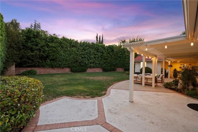 10411 Oso Avenue, Chatsworth, CA 91311