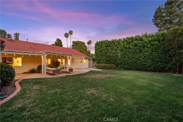 10411 Oso Avenue, Chatsworth, CA 91311