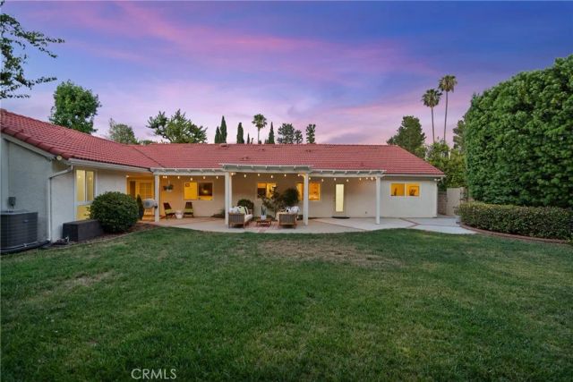 10411 Oso Avenue, Chatsworth, CA 91311