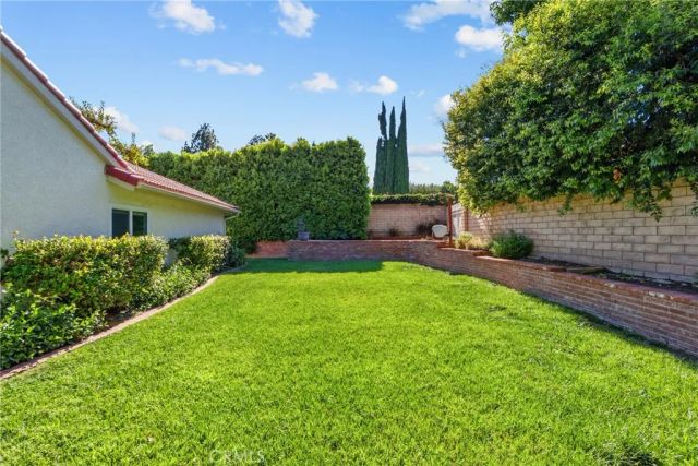 10411 Oso Avenue, Chatsworth, CA 91311