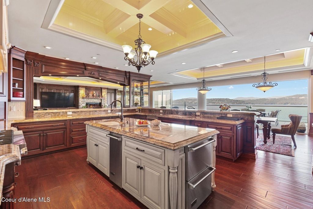2031 S Island Green Dr, Coeur d'Alene, ID 83814 photo 13