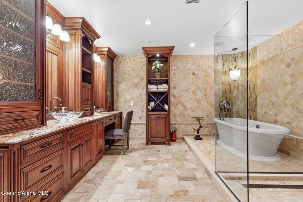 2031 S Island Green Dr, Coeur d'Alene, ID 83814 photo 48