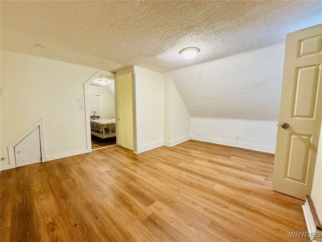 2523 Falls Street, Niagara Falls, NY 14303