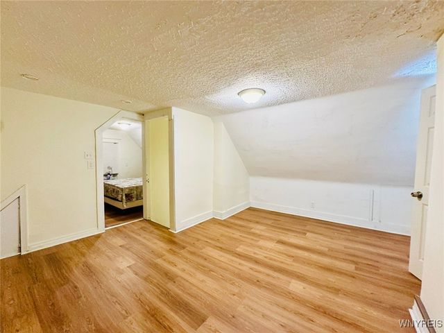 2523 Falls Street, Niagara Falls, NY 14303