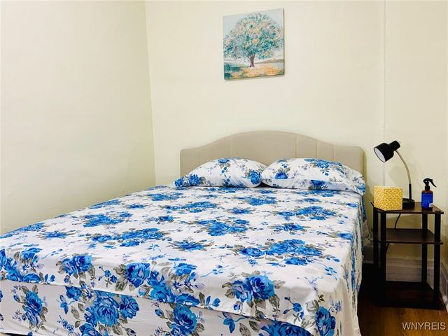 2523 Falls Street, Niagara Falls, NY 14303