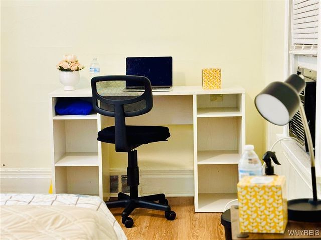 2523 Falls Street, Niagara Falls, NY 14303