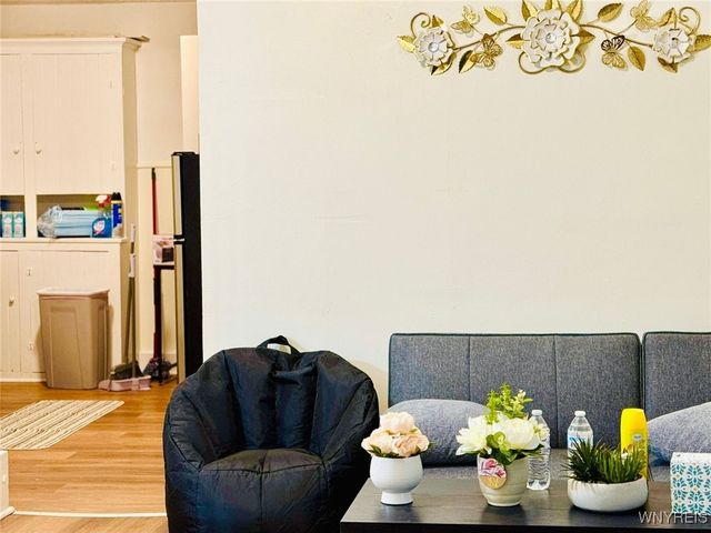 2523 Falls Street, Niagara Falls, NY 14303