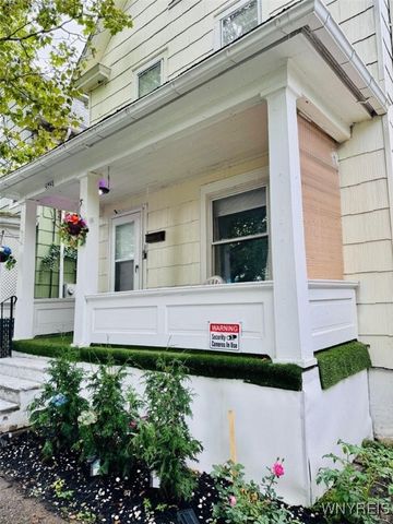 2523 Falls Street, Niagara Falls, NY 14303