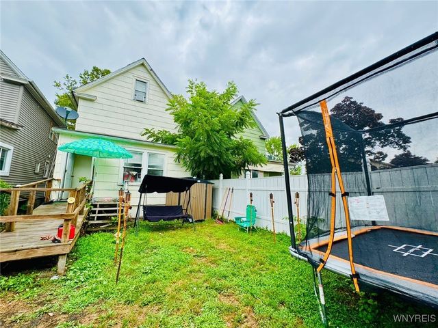 2523 Falls Street, Niagara Falls, NY 14303