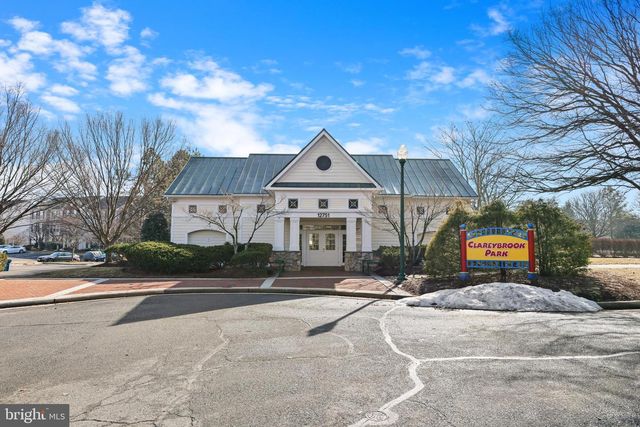 9884 SOUNDING SHORE LN, Bristow, VA 20136