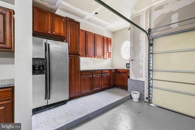 9884 SOUNDING SHORE LN, Bristow, VA 20136