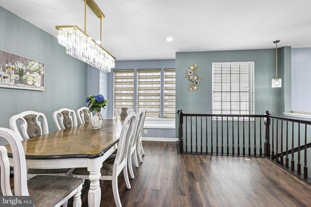 9884 SOUNDING SHORE LN, Bristow, VA 20136