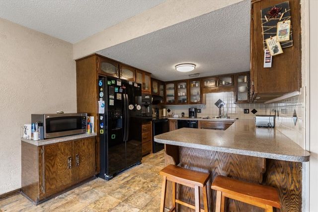 1802 SE Crouch Street, Bentonville, AR 72712