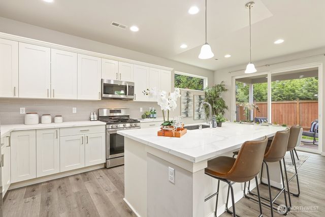 7621 61st Drive NE, Marysville, WA 98270