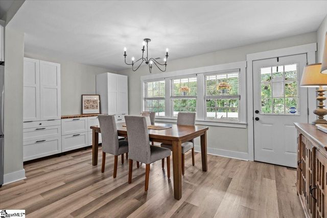 1141 Old Hills Bridge Road, Pauline, SC 29374