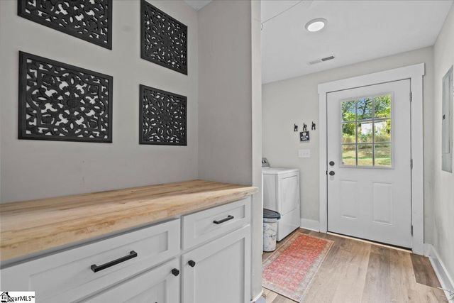 1141 Old Hills Bridge Road, Pauline, SC 29374