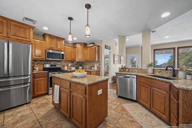 205 CODY CT, Canyon Lake, TX 78133