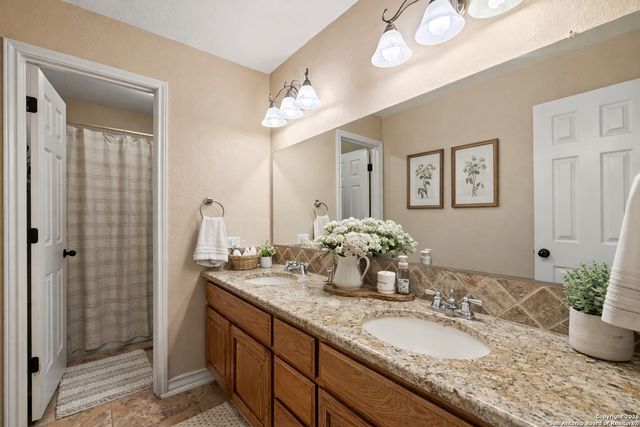 205 CODY CT, Canyon Lake, TX 78133