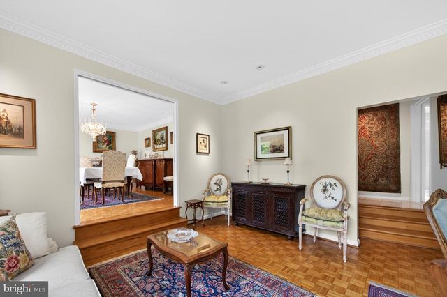 1003 PRIORY PL, Mclean, VA 22101