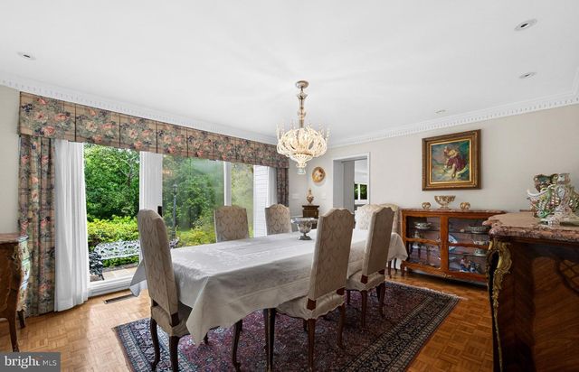 1003 PRIORY PL, Mclean, VA 22101