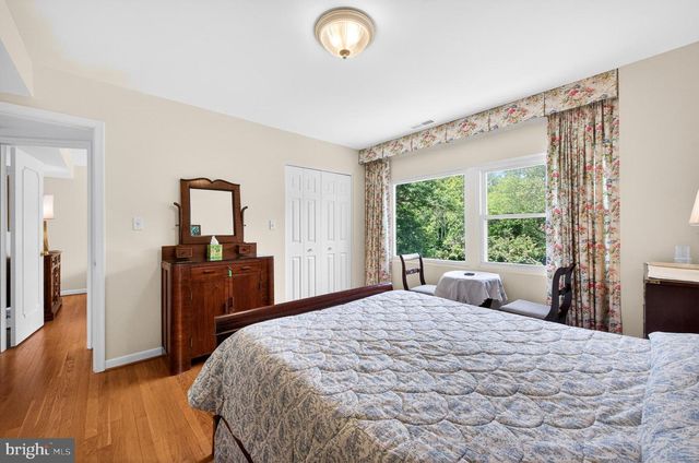 1003 PRIORY PL, Mclean, VA 22101