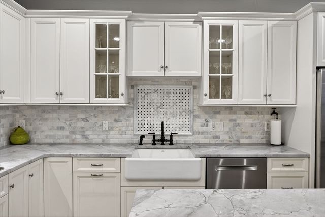 6 Shutter Latch, Plymouth, MA 02360