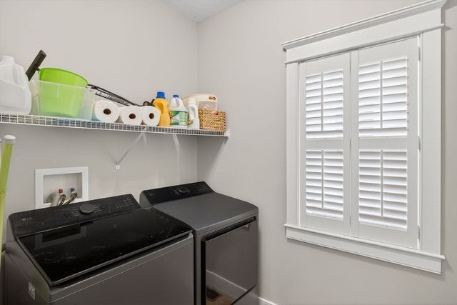 6 Shutter Latch, Plymouth, MA 02360