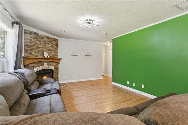 9536 Heron CT, Gloucester, VA 23061