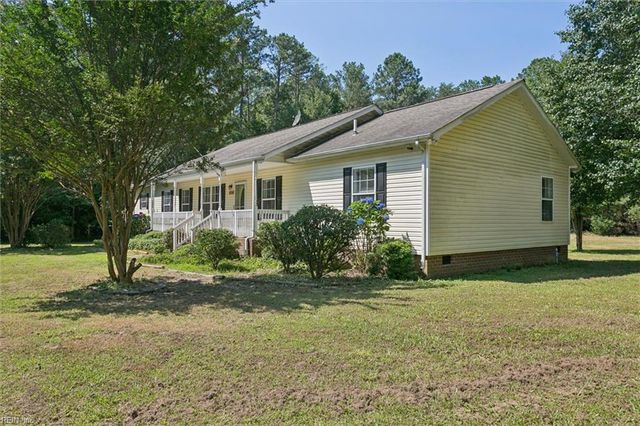 9536 Heron CT, Gloucester, VA 23061