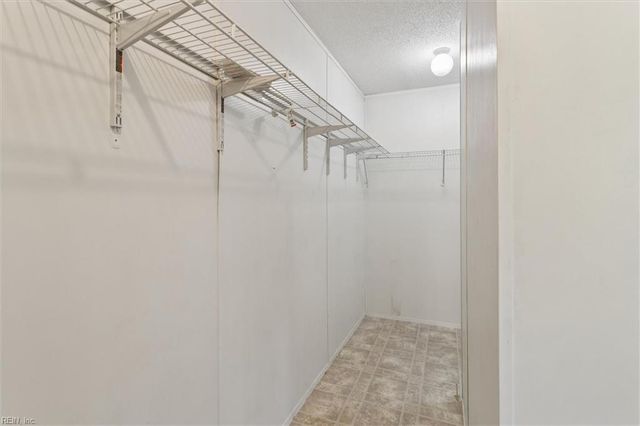 9536 Heron CT, Gloucester, VA 23061