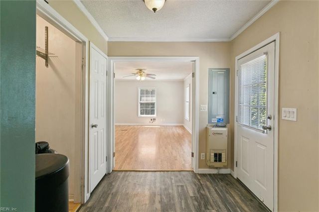 9536 Heron CT, Gloucester, VA 23061